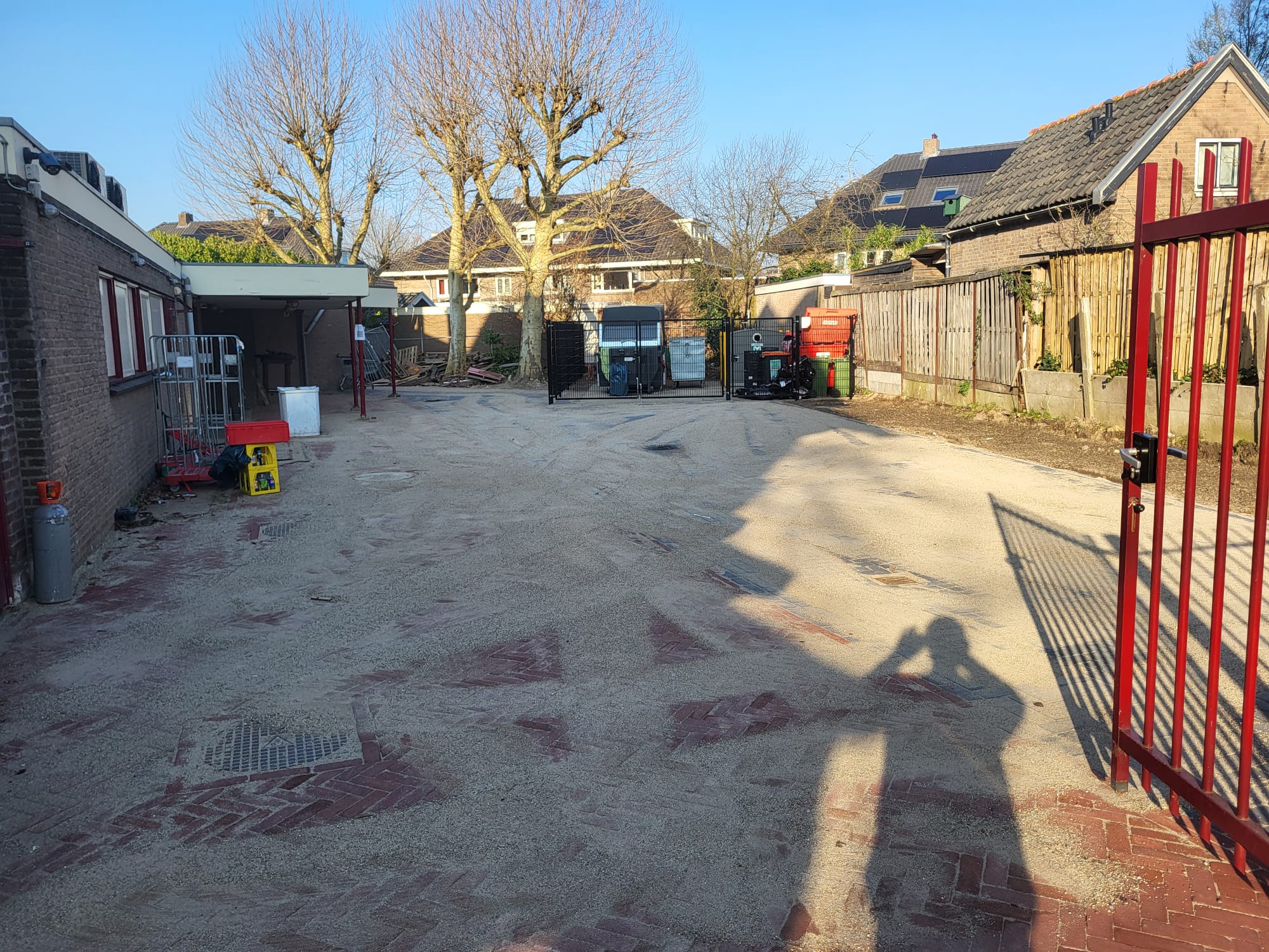 Vernieuwing achter- en zijtuin